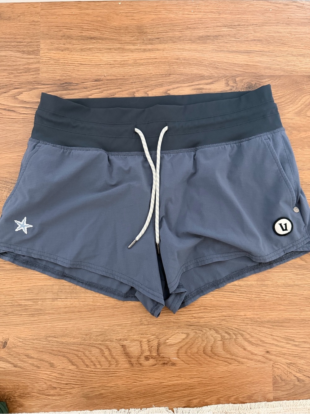 Vuori Seabreeze Shorts w/Pockets